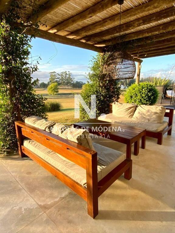 Espectacular Casa en Venta en El Quijote, 4 Dormitorios y P