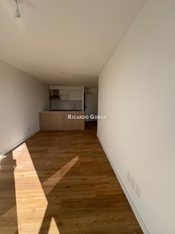 Apartamento en alquiler 1 dormitorio con cochera A ESTRE...