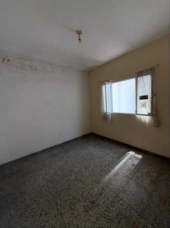 VENTA Casa+ Local comercial de 132m2 en Goes
