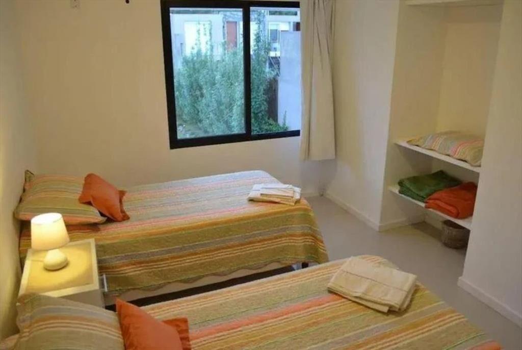 DEPARTAMENTO DE 2 DORMITORIOS EN MANANTIALES, PUNTA DEL EST