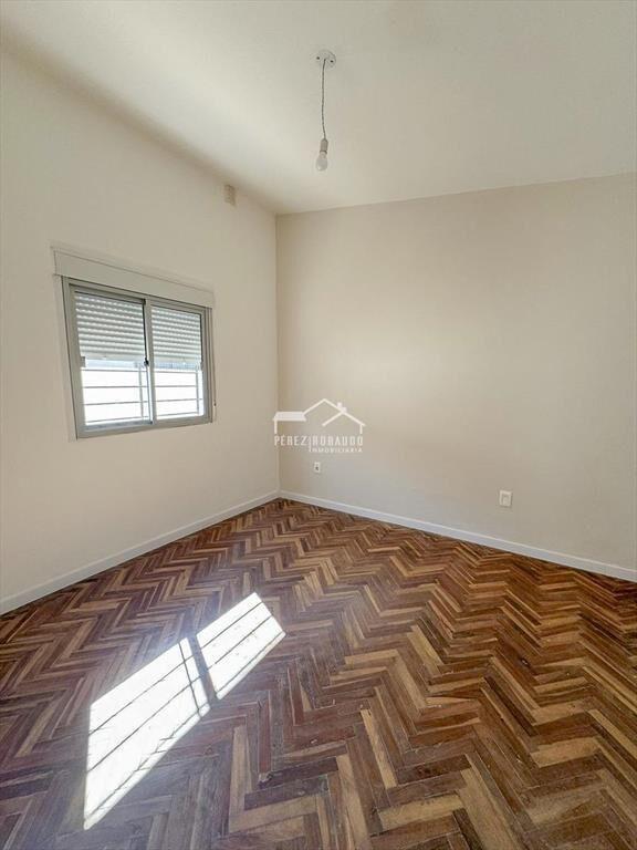 Venta apartamento alquilado de 1 dormitorio, planta baja co