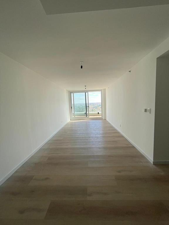 Vendo Apartamento 3 dormitorios,2 baños, amplio balcón con