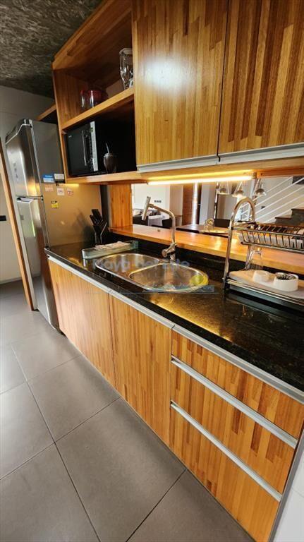 VENTA CASA 4 DORMITORIOS EN BARRIO PRIVADO LA DEL