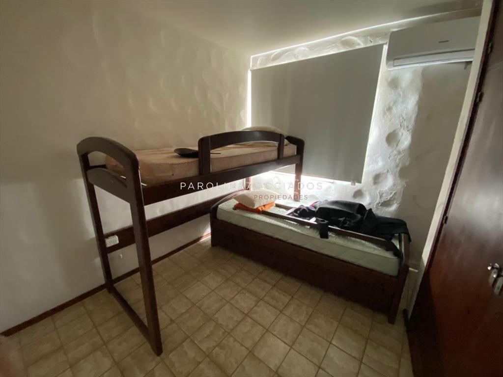 Casa en venta de 3 dormitorios en Mansa, Punta del Este.