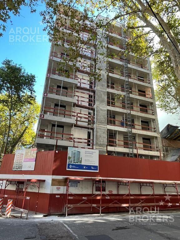 Apartamento penthouse de cuatro dormitorios en venta en Cen