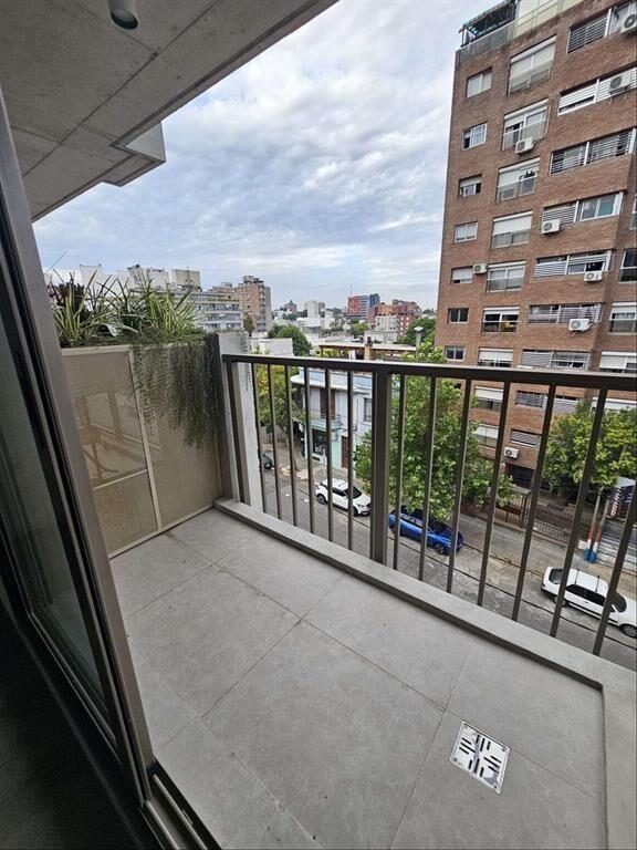 VENTA APARTAMENTO MONOAMBIENTE -PARQUE BATLLE-