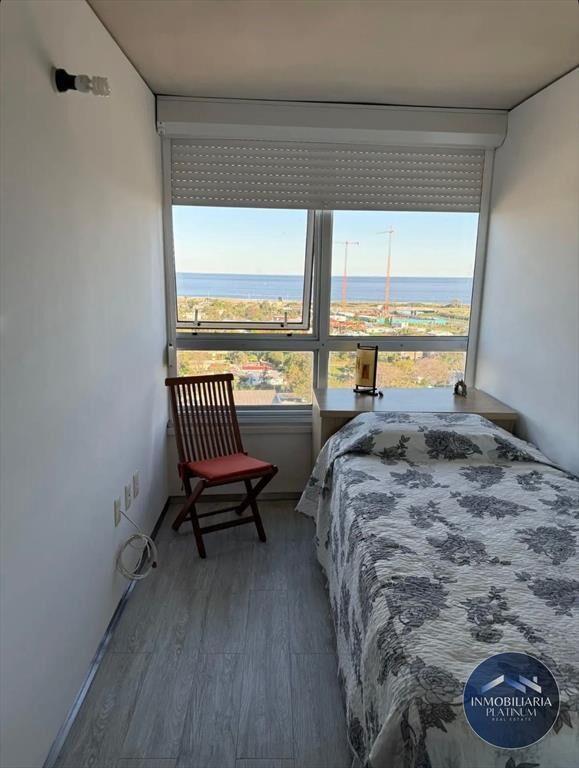 Apartamento en venta c/ cochera en Parque Miramar