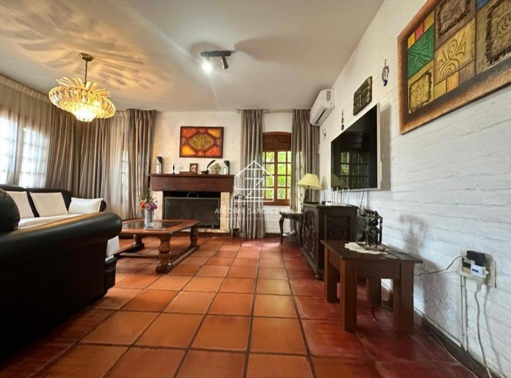 Venta y alquiler de Chalet Punta