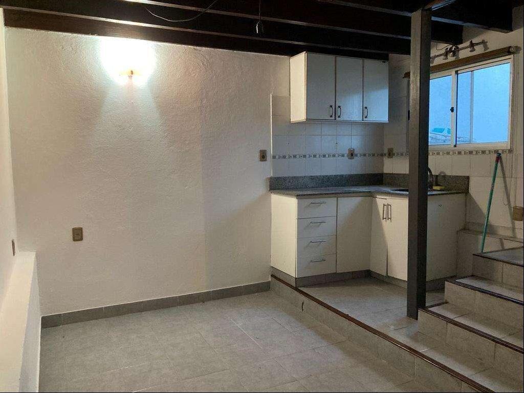 Alquiler apartamento interior tipo loft duplex de 1 dormito