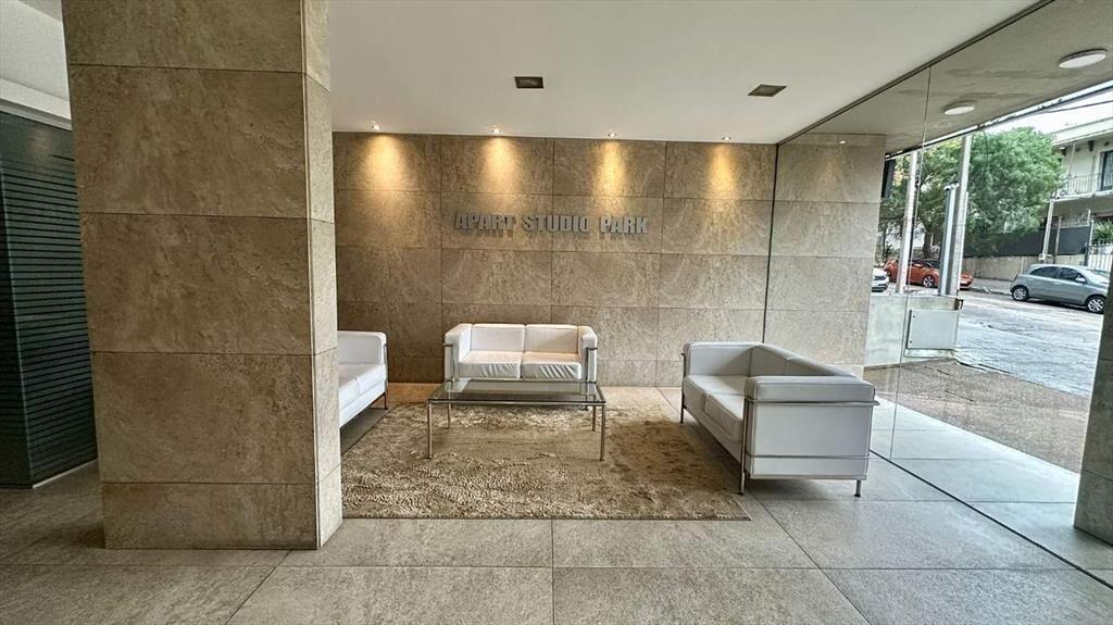 Alquiler Monoambiente Pocitos Piso alto Amenities