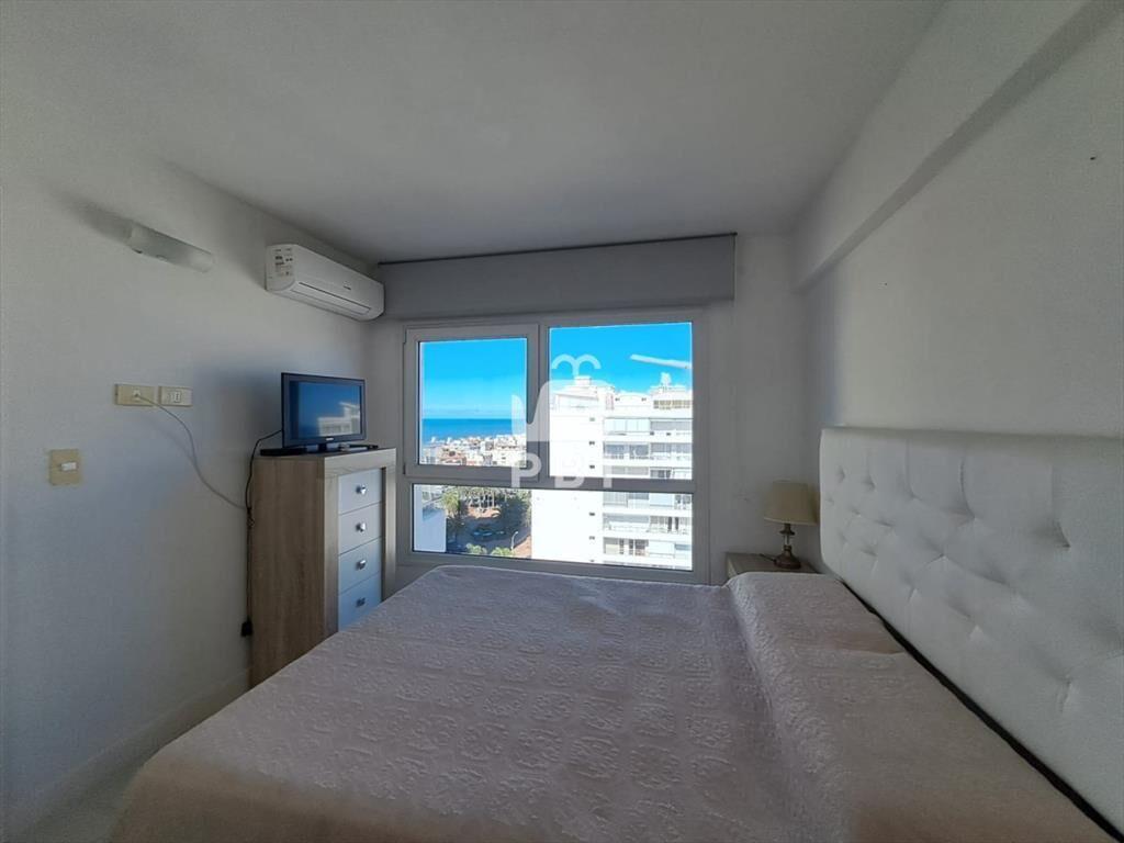 Venta apartamento 2 dormitorios, Península  - -