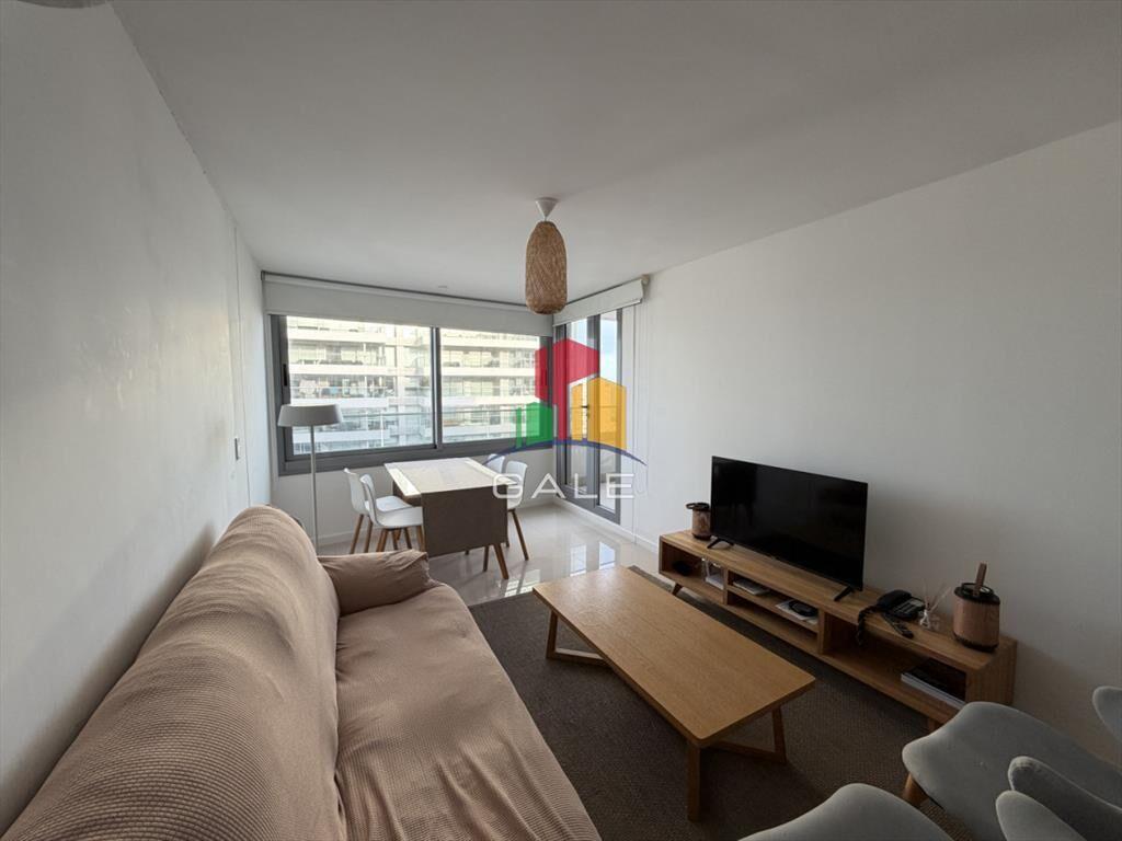 Moderno Apartamento en Torre Esmeralda, 2 dormitorios