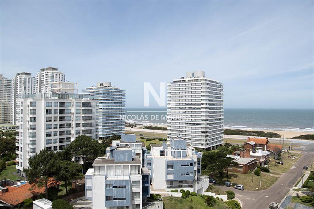 Torre Wild Punta del Este, departamento de 2 dormitorios en