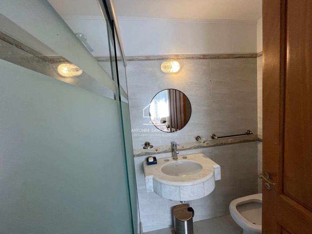 Alquiler temporal casa 5 Dormitorios Lugano