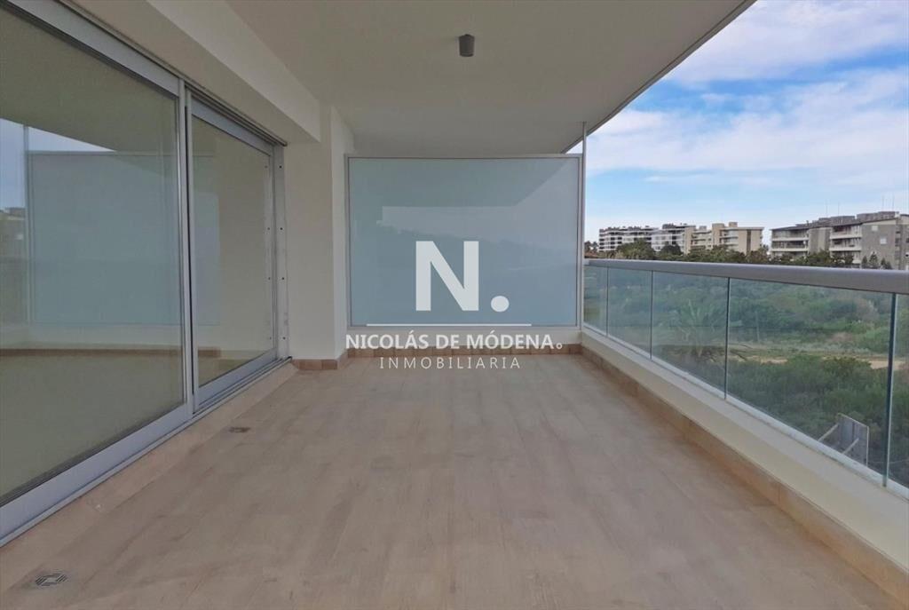 Departamento en venta de 3 dormitorios en Punta