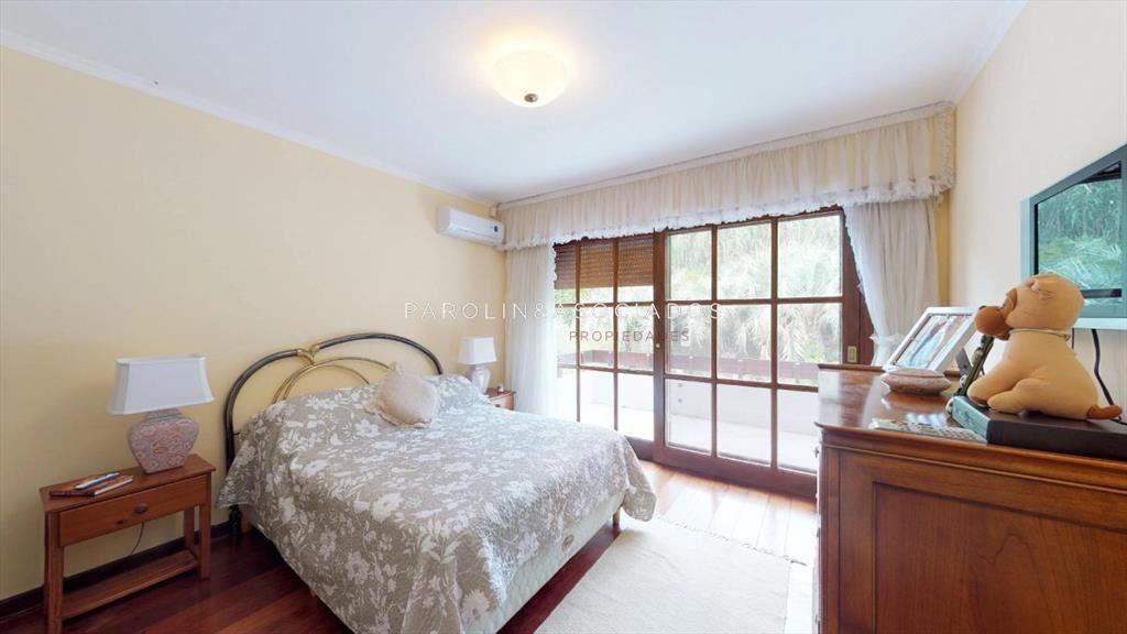Casa en venta de 6 dormitorios en el Golf, Punta