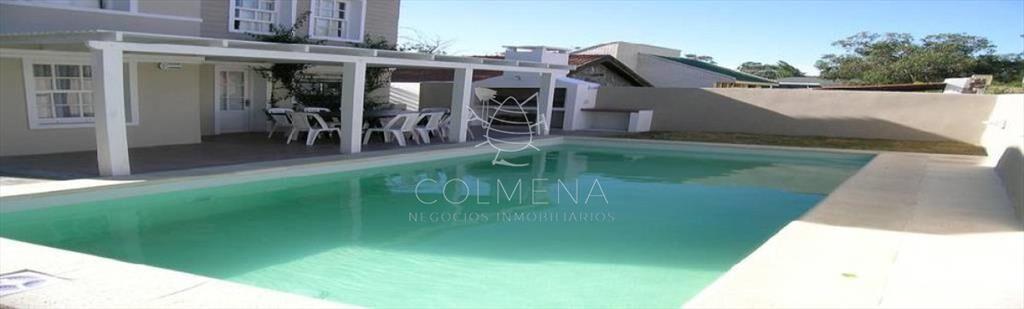 Muy linda casa en VENTA en La Barra!