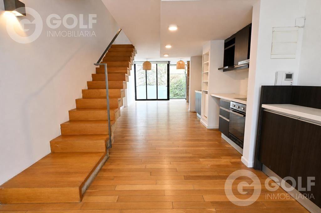 Venta de Apartamento loft de 2 dormitorios, terraza, parril