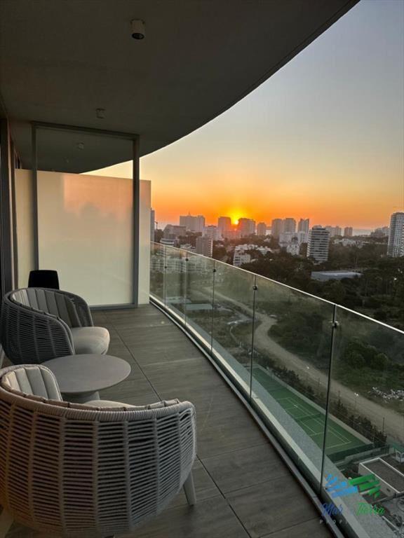 Alquiler anual 1 dormitorio punta del este, full