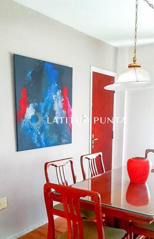 Piriapolis, apartamento de dos dormitorios a 100