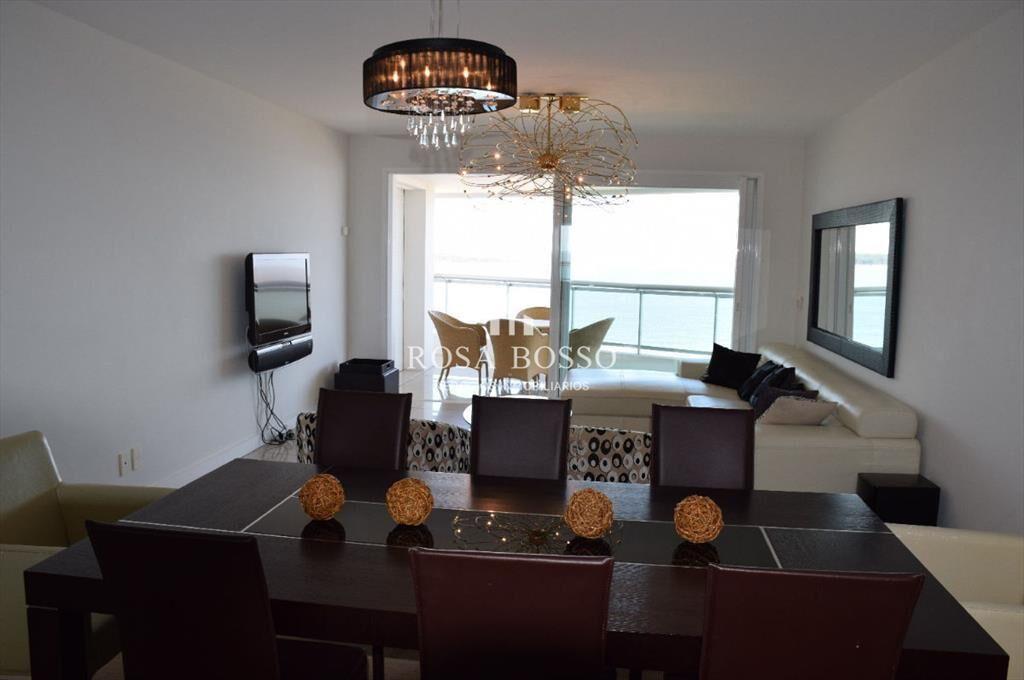 Apartamento en Mansa, 3 dormitorios *