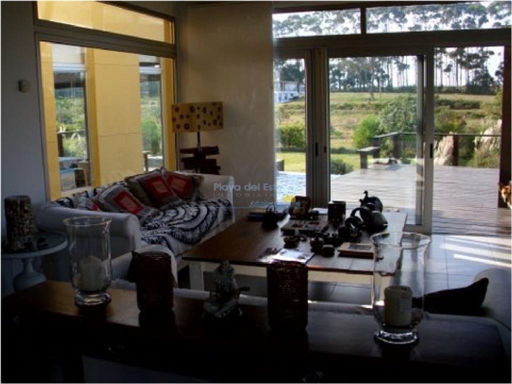 Casa en Venta de 3 dormitorios en San Vicente ,