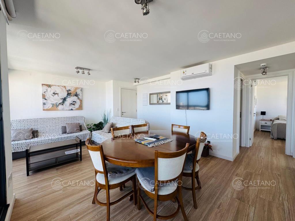 Venta apartamento 2 dormitorios. Playa Brava