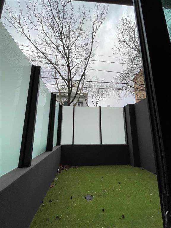 Venta de apartamento, monoambiente planta baja con patio al