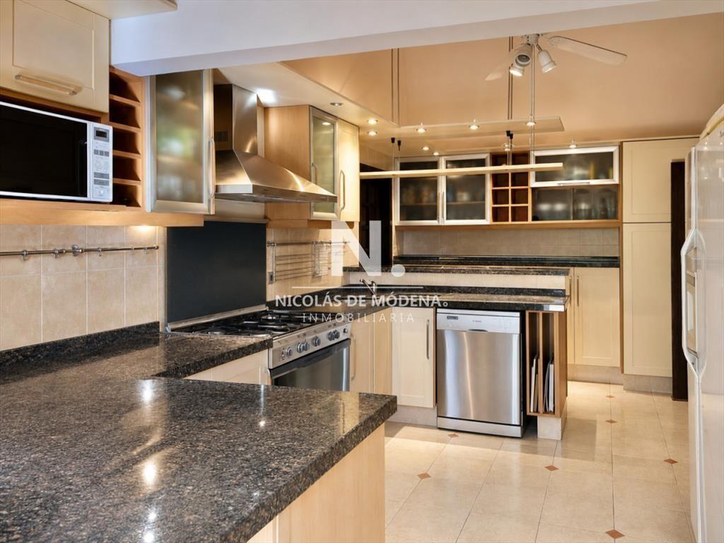 Vende casa en playa mansa, Punta del Este de 3 dormitorios