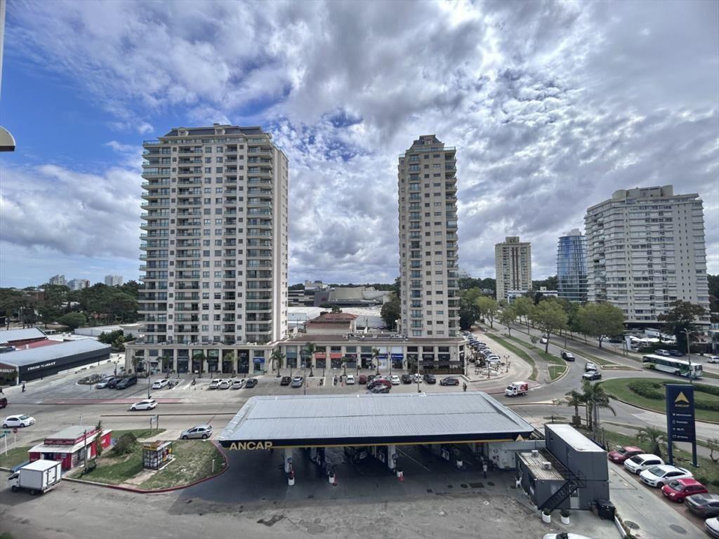 ALQUILER TEMPORAL APARTAMENTO DE 2 DORMITORIOS -