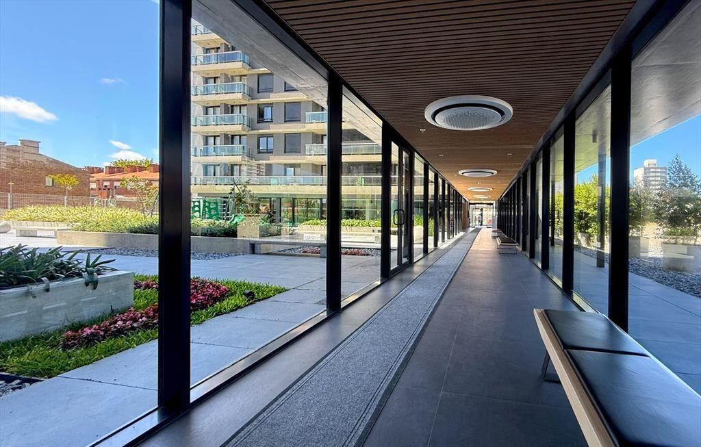 Alquiler  monoambiente con terraza en Estrellas de Malvín...