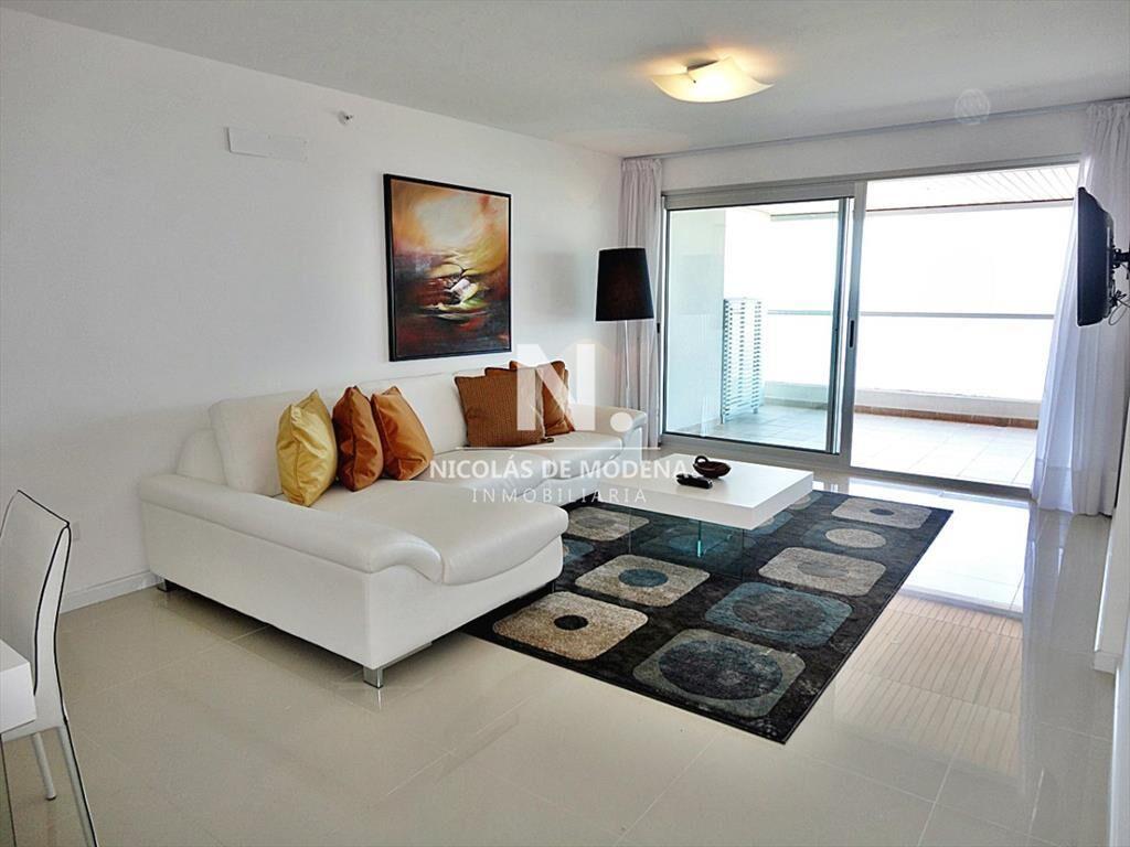 Punta del Este, 3 dormitorios con vista al mar