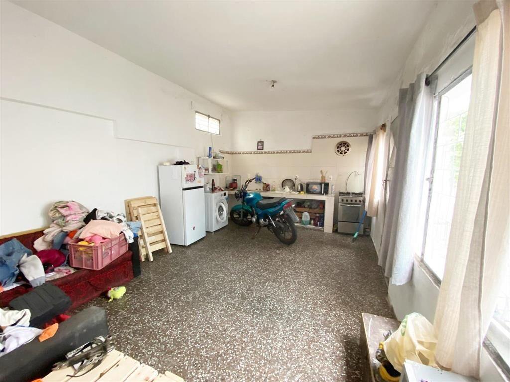 Venta 4 apartamentos con renta en padrón único Villa Españo