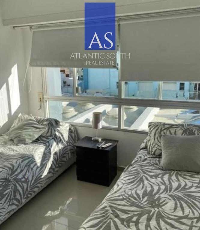 Apartamento 2 dormitorios con vista al puerto en