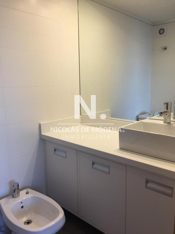 Departamento En Venta De 2 Dormitorios En Punta