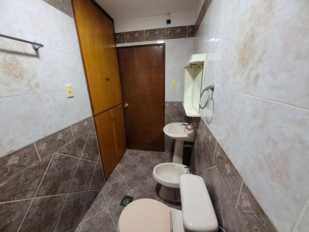 Traspaso de alquiler con Contaduria. Casa muy cómoda ubic.