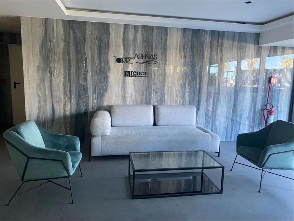 Monoaambiente en Torre Arenas, con 5 torres que ofrecen el
