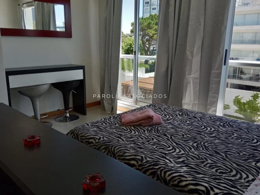 Monoambiente en venta en The Point Brava, Punta