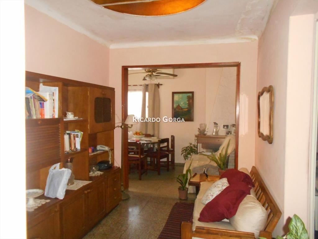 Venta de PU casa + apto todo una planta prox. a Shopping...