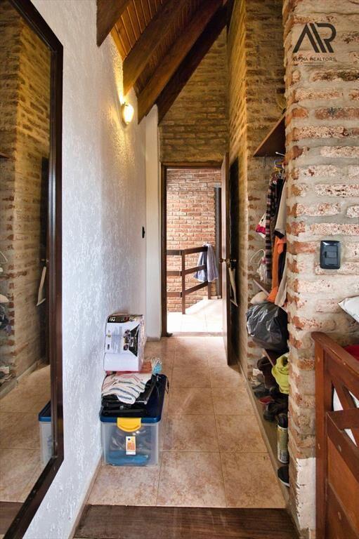 Casa en venta c/ cochera en Biarritz