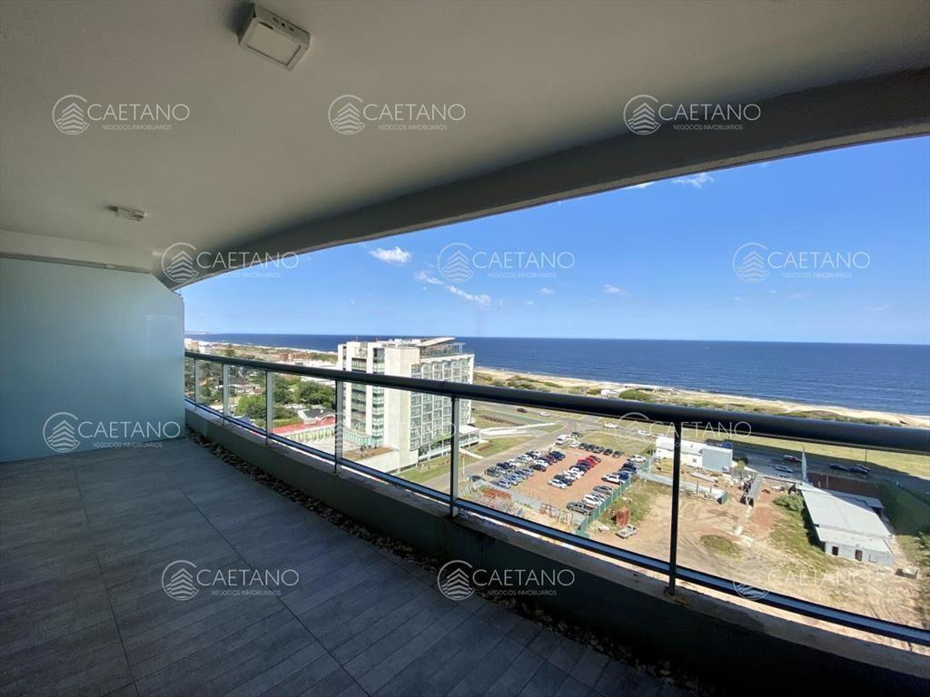 Apartamento 2 dormitorios playa brava Punta del a