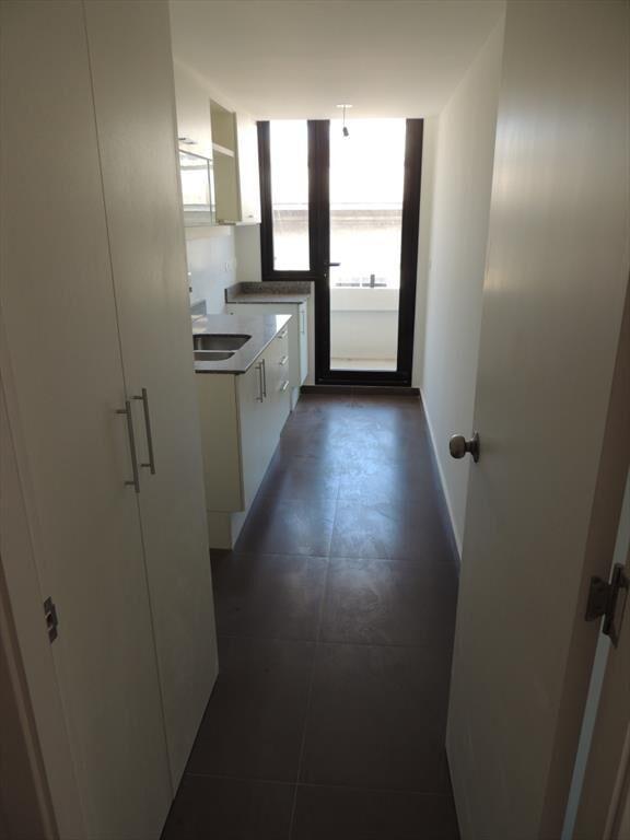 Venta apartamento 3 dormitorios Ciudad Vieja. Con renta Op