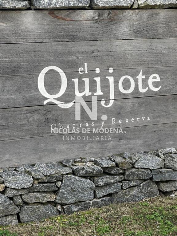 Vende terreno en Barrio Privado Quijote, de