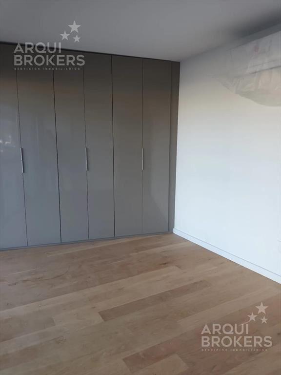 Apartamento de 2 dormitorios en venta en Malvín