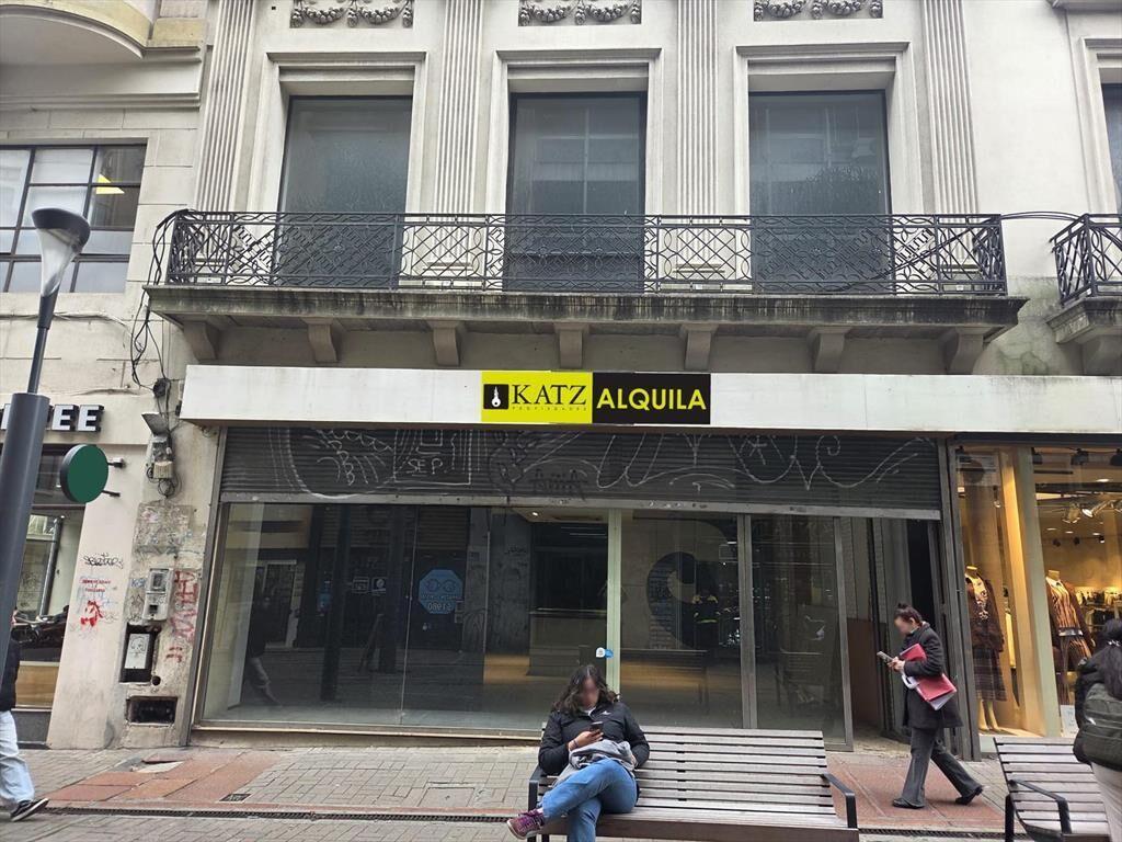 Sarandi y Bartolome Mitre, 8 mts de frente, 150 m2, excelen