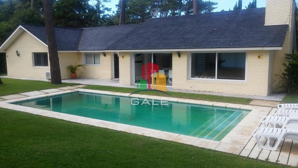 Hermosa casa en venta en la zona de la Mansa.