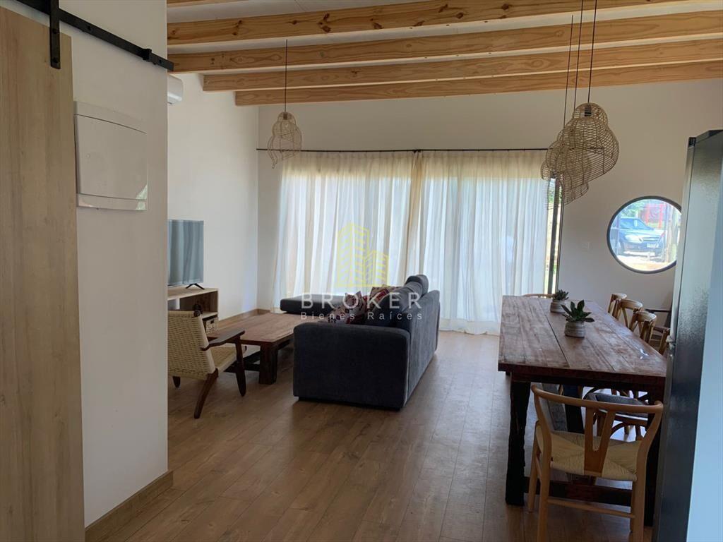Hermosa casa en alquiler temporario de 2 en en El