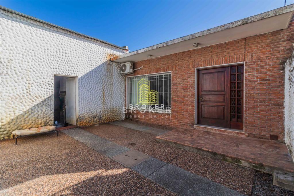 Alquiler 2 casas con galpÃ³n en MalvÃ­n Sur
