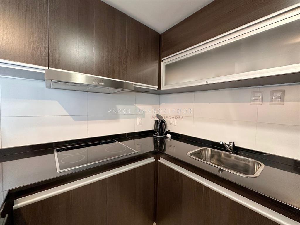 Apartamento de 3 dormitorios en venta en Edificio