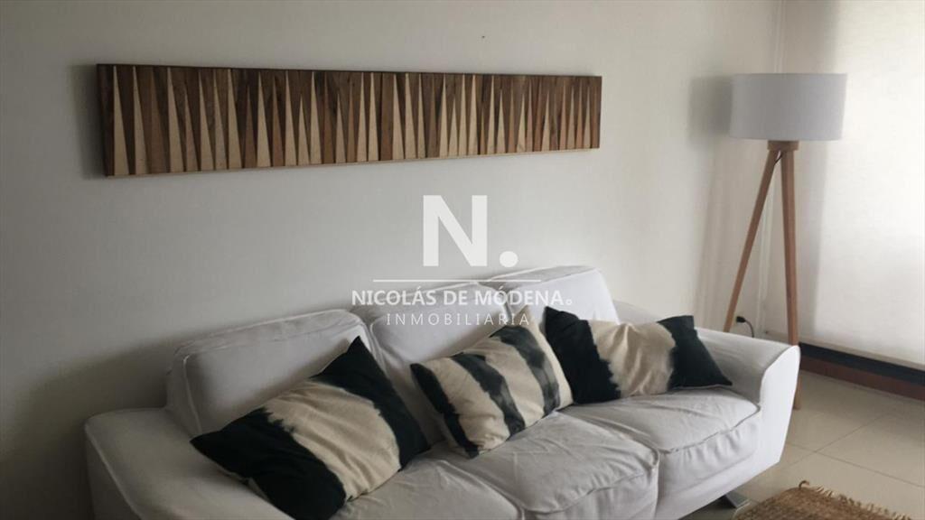Apartamento en Venta de 2 dormitorios a cuadras ,